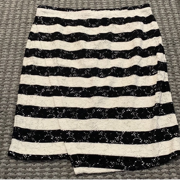 Lane Bryant Plus Size Lace Striped Skirt w/ Wrap Detail Size 18 - Picture 1 of 1